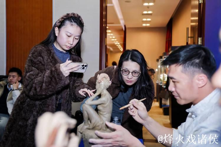 “中国白·德化瓷”对外文化交流活动在京举行 “中国白·德化瓷”对外文化交流活动在京举行