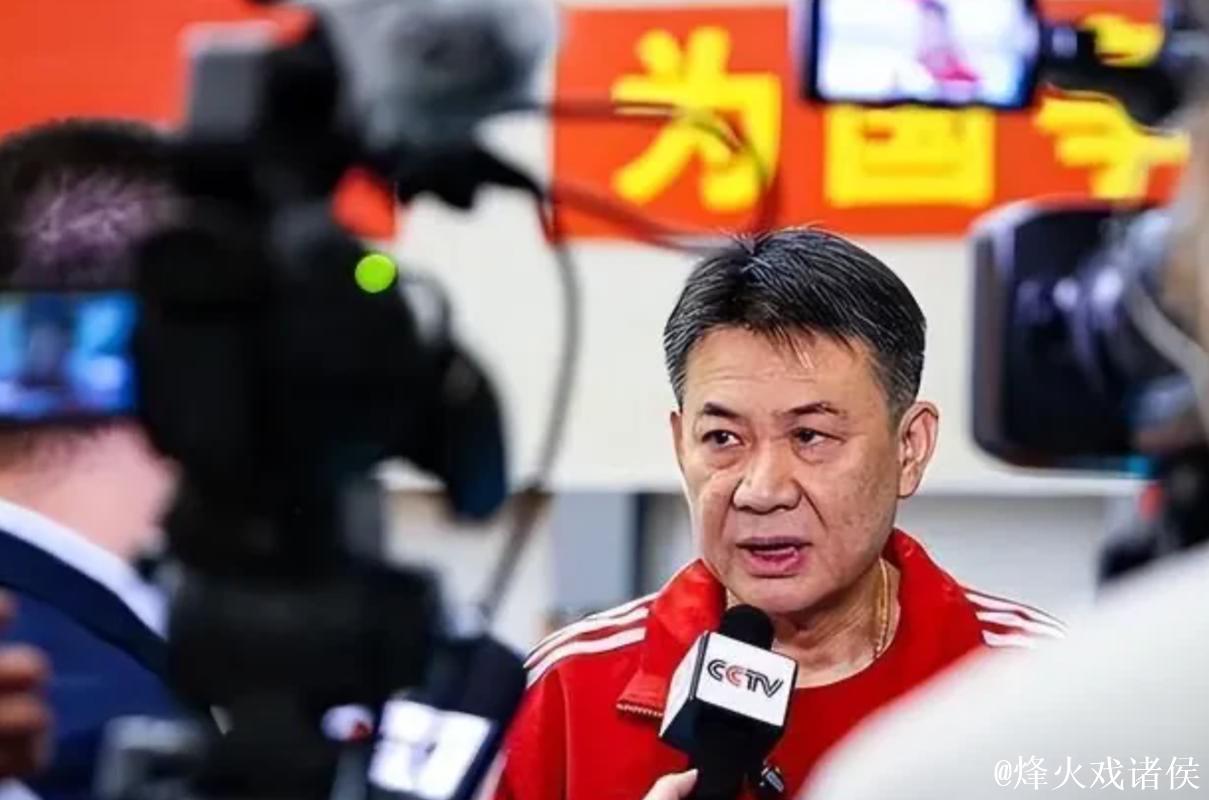 上海完胜辽宁，三核心发力，蔡斌点评，18岁新秀惊艳首秀